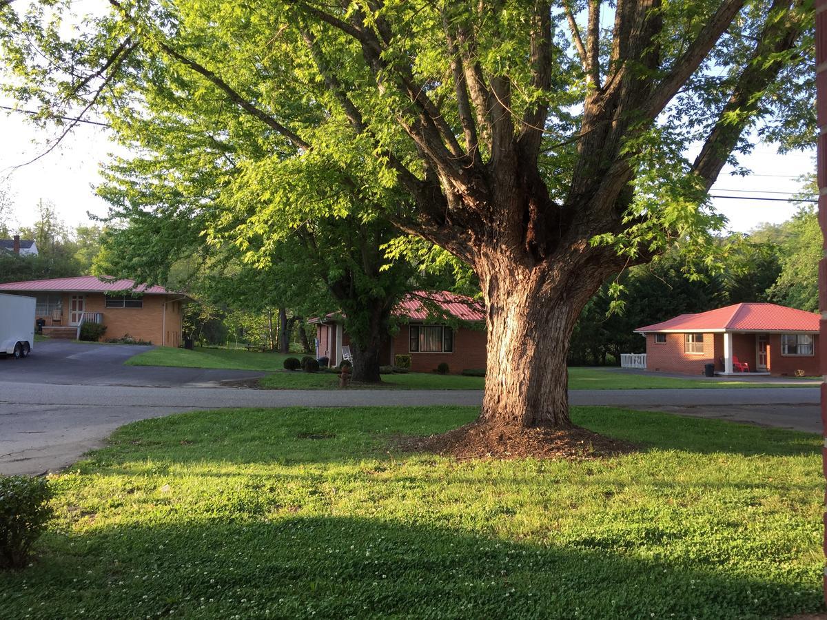 Phillips Historic Motel & Cottages Robbinsville Eksteriør bilde